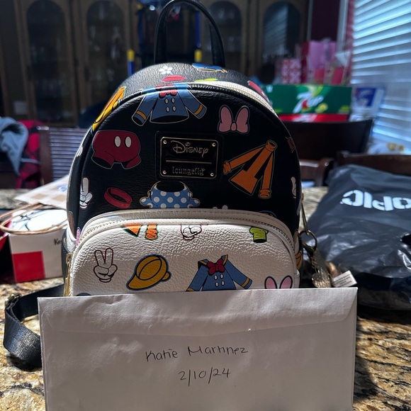 Disney Loungefly Backpack - Picture 2 of 3